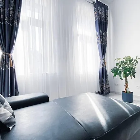 Luxury Boutique - Self-check-in Apartment *
