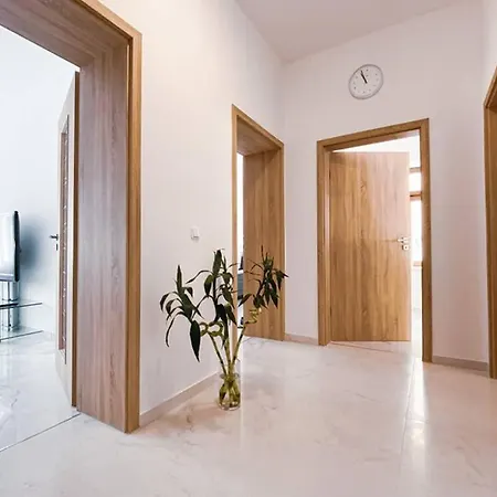 Luxury Boutique - Self-check-in Apartment *